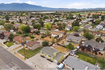 5183 W 5400 S, Kearns, UT 84118 - Photo 28