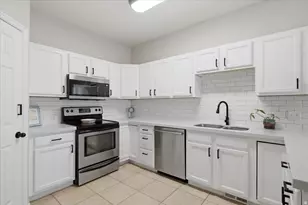 11766 S Lake Run Rd W, South Jordan, UT 84009 - Photo 4