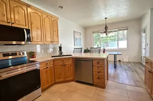 11811 S Cottage View Ln, Draper, UT 84020 - Photo 6