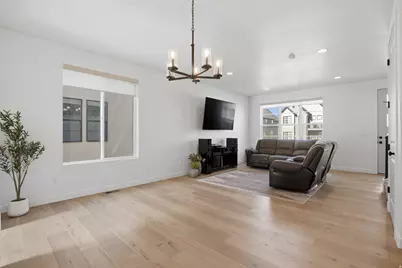 11531 S Engelmann Dr, Draper, UT 84020 - Photo 12