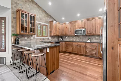 689 E Apple Dr. N, Logan, UT 84321 - Photo 10