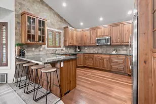 689 E Apple Dr N, Logan, UT 84321 - Photo 10
