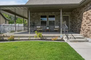689 E Apple Dr N, Logan, UT 84321 - Photo 34