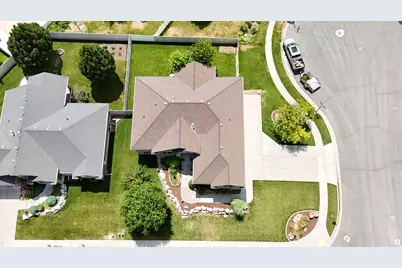 1234 S Shotley Bridge Dr W, Syracuse, UT 84075 - Photo 38