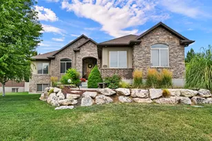 1234 S Shotley Bridge Dr W, Syracuse, UT 84075 - Photo 1
