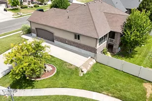 1234 S Shotley Bridge Dr W, Syracuse, UT 84075 - Photo 36