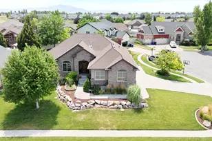 1234 S Shotley Bridge Dr W, Syracuse, UT 84075 - Photo 4