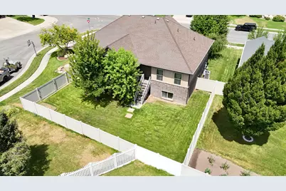 1234 S Shotley Bridge Dr W, Syracuse, UT 84075 - Photo 34