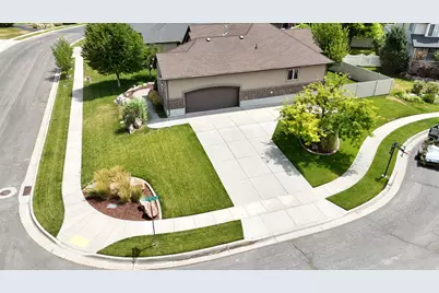 1234 S Shotley Bridge Dr W, Syracuse, UT 84075 - Photo 6