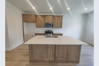 2058 N Essie Dr, Tooele, UT 84074 - Photo 2