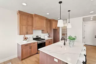3266 W 850 N, Layton, UT 84041 - Photo 10