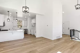 694 S Liberty Dr, Cedar City, UT 84720 - Photo 6