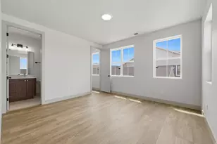 773 W Caroline Dr W, Saratoga Springs, UT 84045 - Photo 40