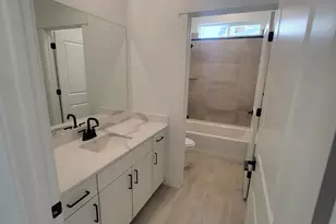 1052 E Ira Hodges Scenic Parkway, Eagle Mountain, UT 84005 - Photo 8