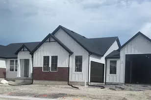 1052 E Ira Hodges Scenic Parkway, Eagle Mountain, UT 84005 - Photo 1