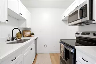 5440 S Willow Ln E, Salt Lake City, UT 84107 - Photo 8