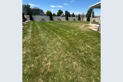 941 N Stallion Dr E, Spanish Fork, UT 84660 - Photo 2