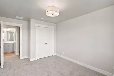 3246 W 850 N #114, Layton, UT 84041 - Photo 36