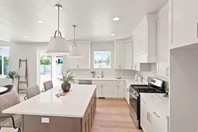 3246 W 850 N #114, Layton, UT 84041 - Photo 26