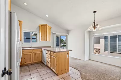 8688 Diamond Dove Dr, West Jordan, UT 84088 - Photo 12