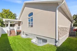 8688 Diamond Dove Dr, West Jordan, UT 84088 - Photo 34