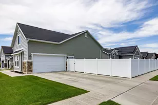 3256 W 700 S, Syracuse, UT 84075 - Photo 38