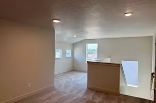 8554 S Kyler Ln, West Jordan, UT 84088 - Photo 12