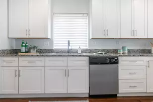 6765 S 1300 E, Cottonwood Heights, UT 84121 - Photo 12