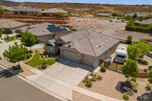 756 N Sage Creek Cir E, Washington, UT 84780 - Photo 6