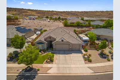 756 N Sage Creek Cir E, Washington, UT 84780 - Photo 4