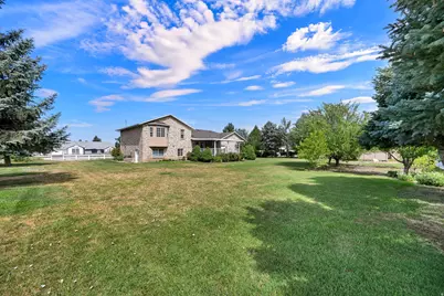 742 S 1900 W, Marriott-Slaterville City, UT 84404 - Photo 46