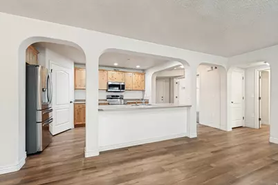 1195 W Dallin Dr #R102, Pleasant Grove, UT 84062 - Photo 2