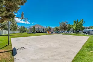 1195 W Dallin Dr, Pleasant Grove, UT 84062 - Photo 18