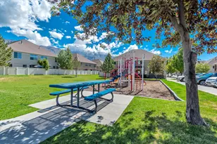 1195 W Dallin Dr, Pleasant Grove, UT 84062 - Photo 20