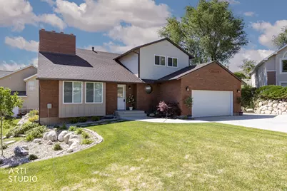 88 W Canyon View Dr N, Farmington, UT 84025 - Photo 2