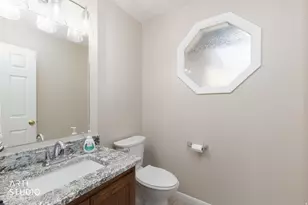 88 W Canyon View Dr N, Farmington, UT 84025 - Photo 26