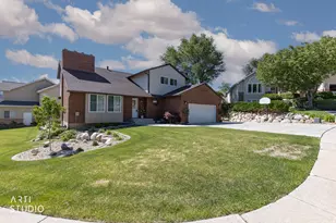 88 W Canyon View Dr N, Farmington, UT 84025 - Photo 2