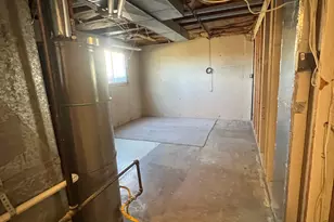 9434 S Turnpike Ln S, Sandy, UT 84070 - Photo 26