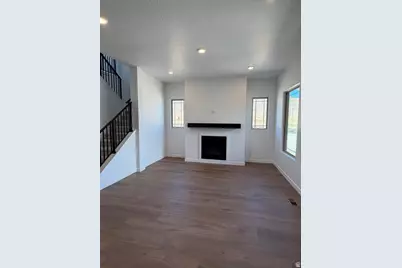 7297 W Double Dutch Dr, West Jordan, UT 84081 - Photo 4