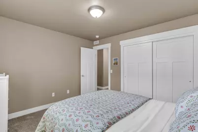 3827 W Coastal Dune Dr, South Jordan, UT 84009 - Photo 32