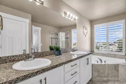 3827 W Coastal Dune Dr, South Jordan, UT 84009 - Photo 38