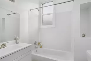 4938 S Center St, Murray, UT 84107 - Photo 20