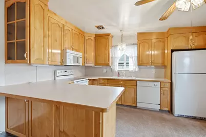 5096 S Jolly St, Taylorsville, UT 84123 - Photo 8