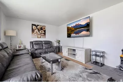 1903 W Hyannis Ave, West Valley, UT 84119 - Photo 22