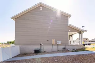 326 W 3775 S, Vernal, UT 84078 - Photo 36
