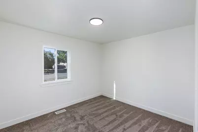 4650 W Mildred St, Kearns, UT 84118 - Photo 20