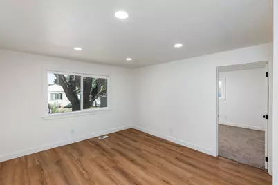 4650 W Mildred St, Kearns, UT 84118 - Photo 10