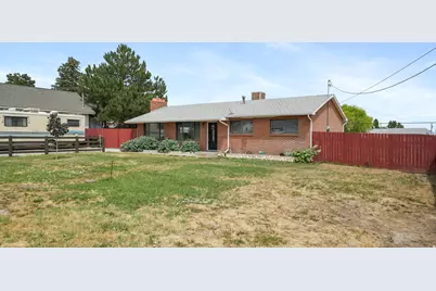 290 W Durfee St, Grantsville, UT 84029 - Photo 2