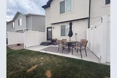 1052 E Scuttlebutt Ln, Saratoga Springs, UT 84045 - Photo 22