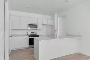 2013 E Corriente Dr, Salem, UT 84653 - Photo 6
